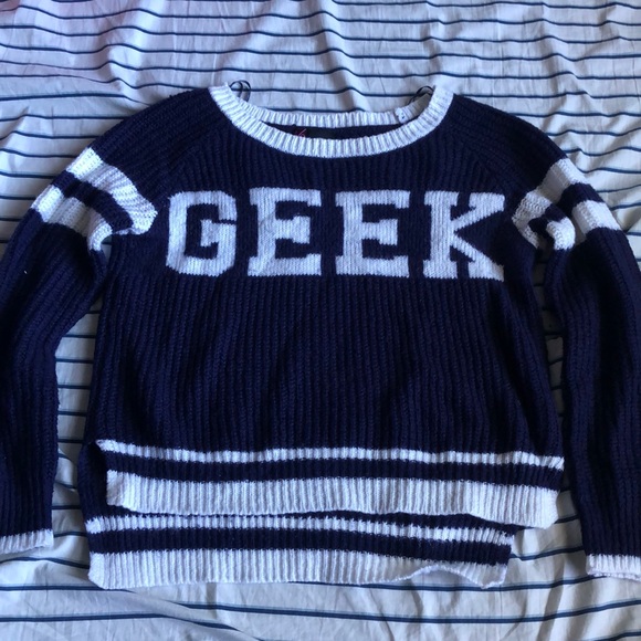 BOGO “GEEK” thick knitted sweater - Picture 1 of 5